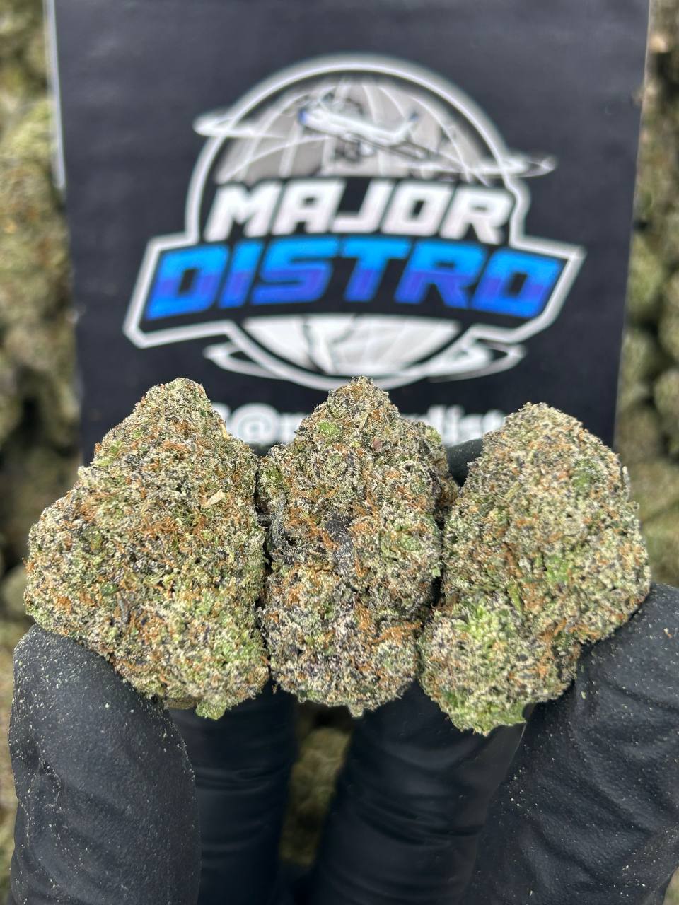 #N-CM1131 - Strawberry Hi-Chewz (Indica)